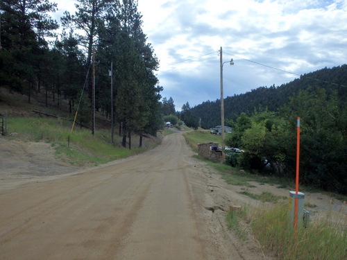 GDMBR: We had ridden into an un-named mountain community.